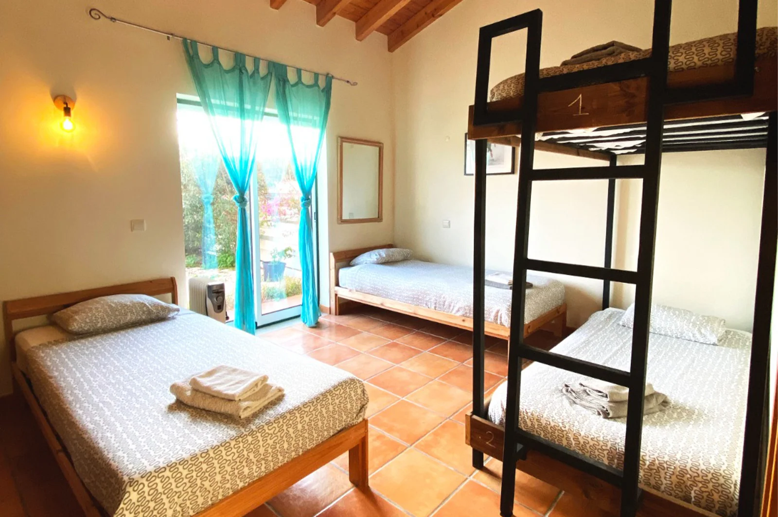 monte-clerigo-room.jpg